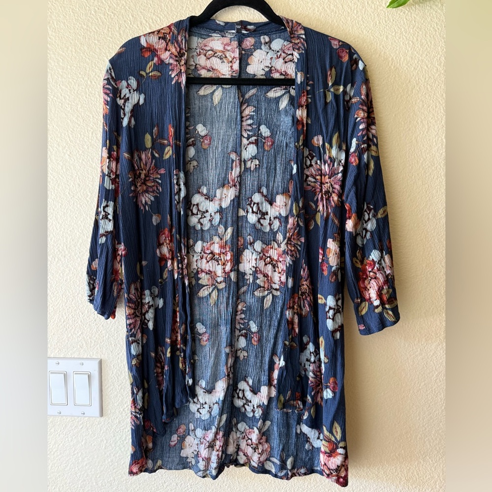 Pink Clover Navy Blue Floral Kimono - Size M